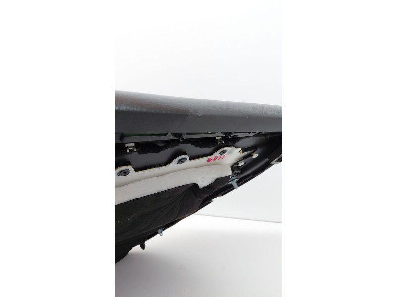 Recambio de guarnecido puerta delantera izquierda para ford mondeo lim. 2.0 tdci cat referencia OEM IAM   
							