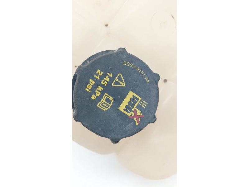 Recambio de deposito expansion para ford ranger (tke) cabina simple 4x4 xl referencia OEM IAM DG938101AA  
							