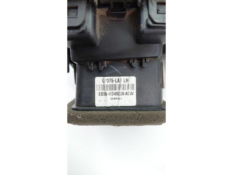 Recambio de rejilla aireadora para ford ranger (tke) cabina simple 4x4 xl referencia OEM IAM   
							