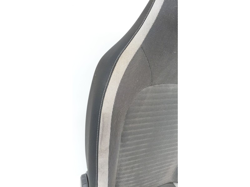 Recambio de asiento delantero izquierdo para renault twingo iii limited referencia OEM IAM   
							
