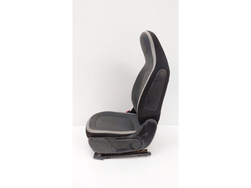 Recambio de asiento delantero izquierdo para renault twingo iii limited referencia OEM IAM   
							