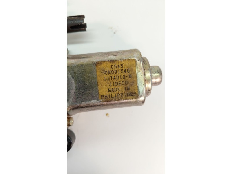 Recambio de motor elevalunas trasero izquierdo para isuzu d-max rodeo referencia OEM IAM 1174018B  