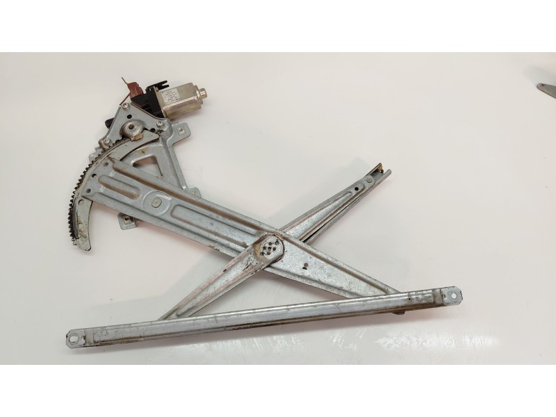 Recambio de elevalunas delantero derecho para isuzu d-max rodeo referencia OEM IAM 1174017D  
							