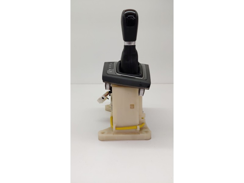 Recambio de palanca cambio para hyundai i20 active 1.0 tgdi cat referencia OEM IAM 46700C7XXX  
							