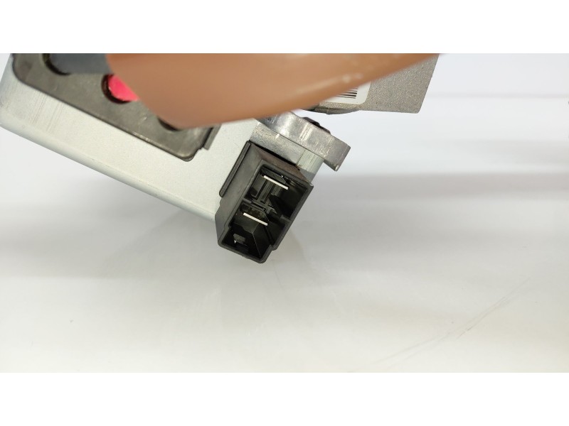 Recambio de columna direccion para hyundai i20 active 1.0 tgdi cat referencia OEM IAM 56300C8400  
							