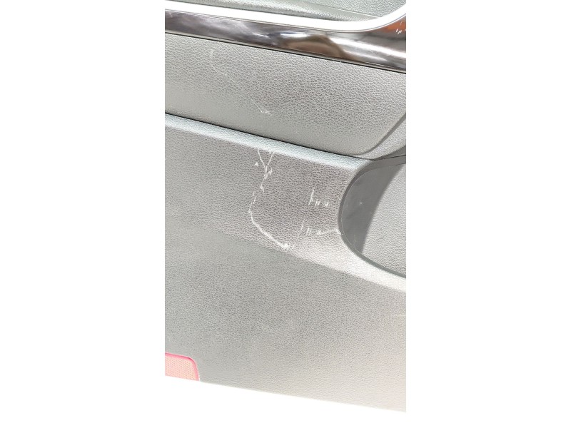 Recambio de guarnecido puerta delantera izquierda para kia xceed (cd) 1.5 t-gdi mhev referencia OEM IAM   
							