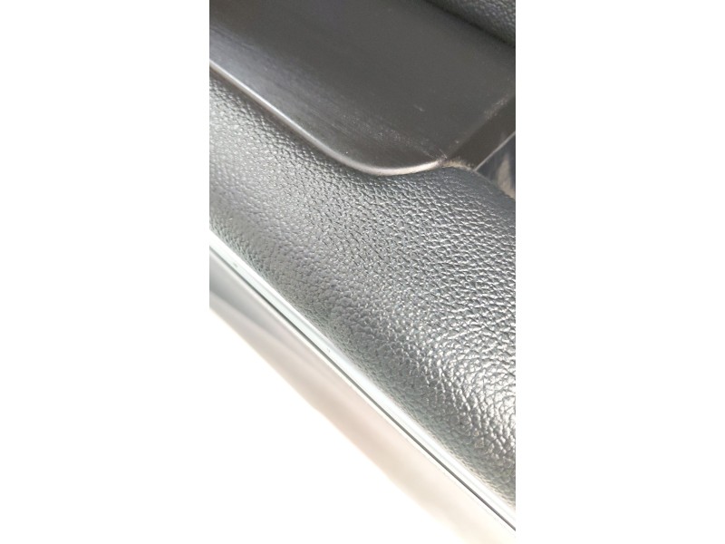 Recambio de guarnecido puerta delantera derecha para kia xceed (cd) 1.5 t-gdi mhev referencia OEM IAM   