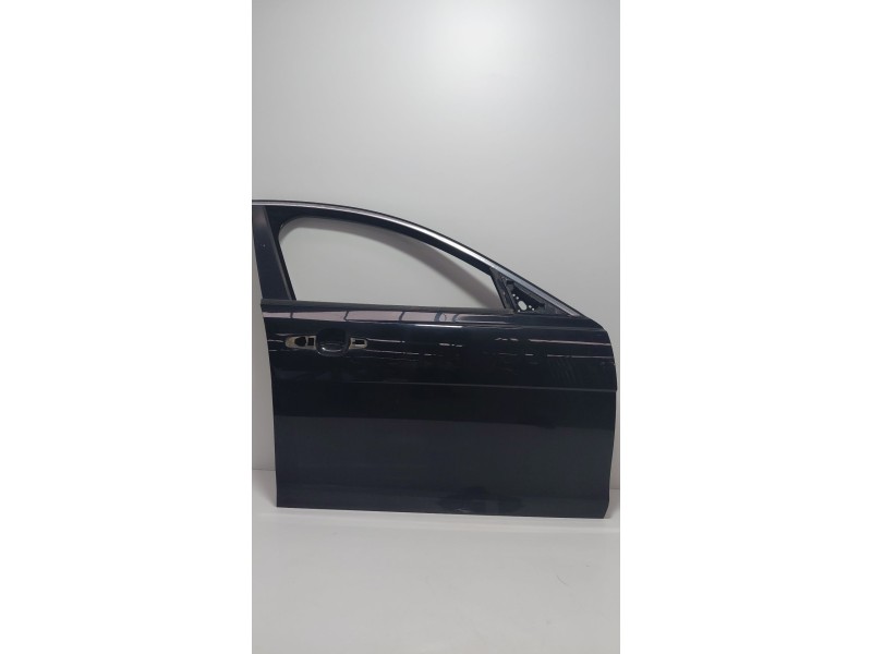 Recambio de puerta delantera derecha para jaguar xe 2.0 diesel cat referencia OEM IAM   
							