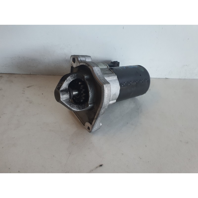 Recambio de motor arranque para peugeot 208 allure referencia OEM IAM 9674077280  