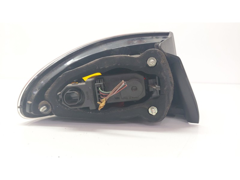 Recambio de piloto trasero derecho para seat cordoba (6l2) 1.6 16v referencia OEM IAM 6L5945257  