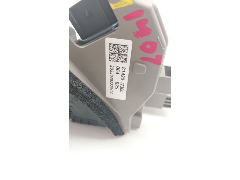 Recambio de cerradura puerta trasera derecha para kia xceed (cd) 1.5 t-gdi mhev referencia OEM IAM 81420J7300  
							