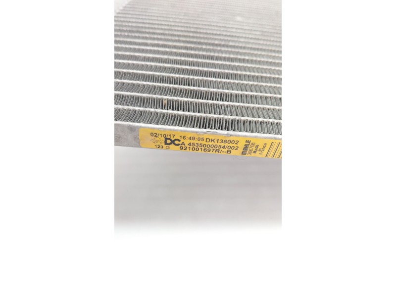 Recambio de condensador / radiador aire acondicionado para renault twingo iii limited referencia OEM IAM 921001697R  