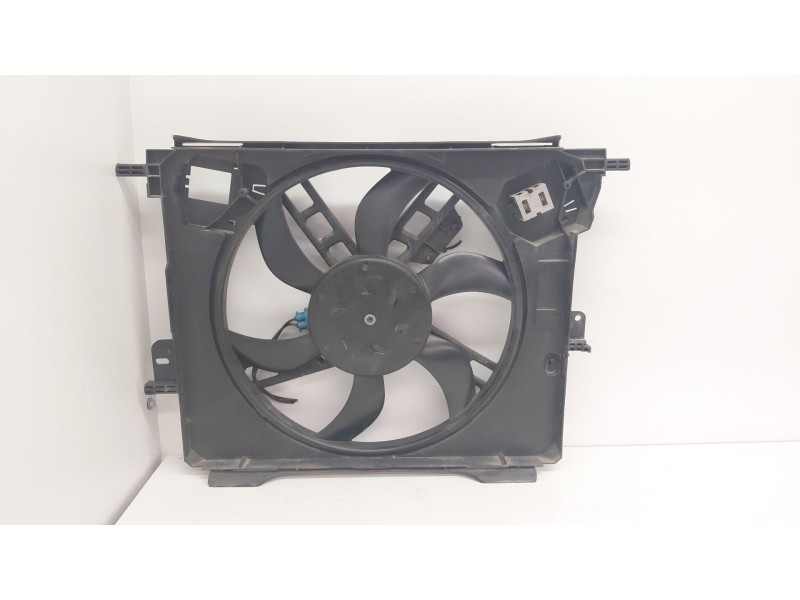 Recambio de electroventilador para renault twingo iii limited referencia OEM IAM   