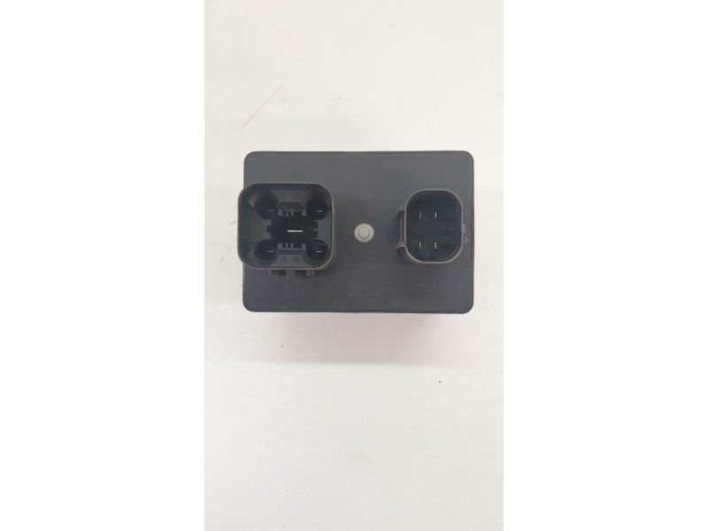 Recambio de caja precalentamiento para renault twingo iii limited referencia OEM IAM 55203394  