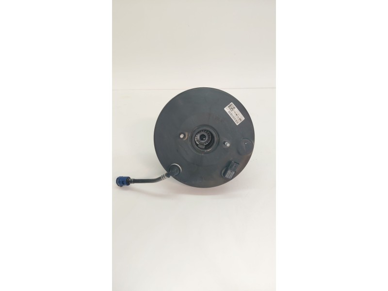 Recambio de servofreno para renault twingo iii limited referencia OEM IAM 472104799R  
							