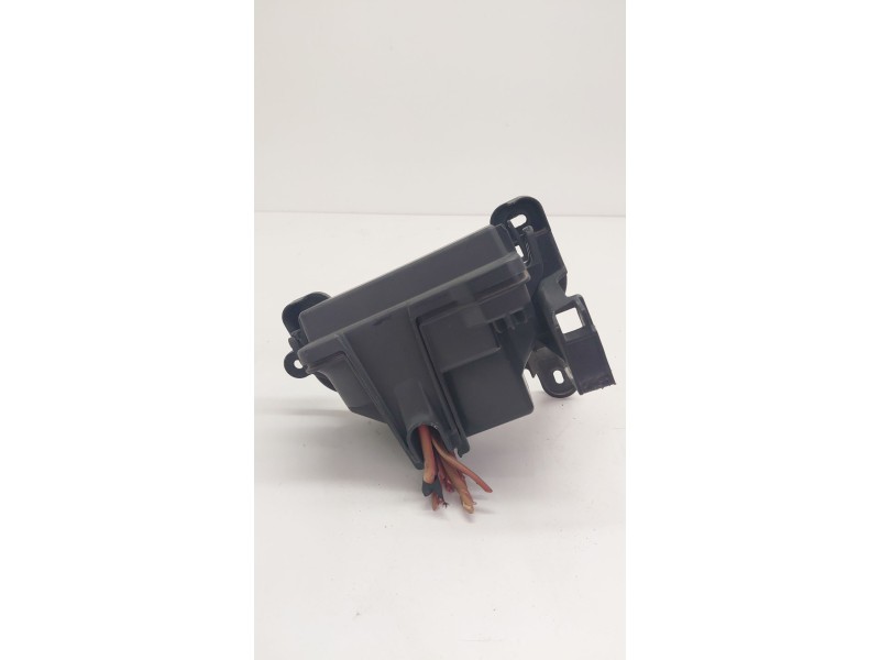 Recambio de caja reles / fusibles para renault twingo iii limited referencia OEM IAM 243112223  
							