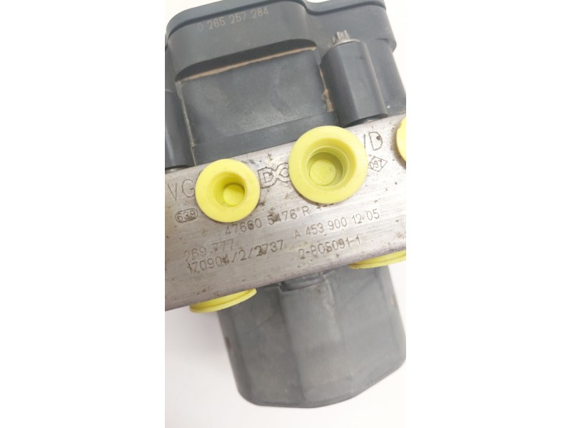 Recambio de abs para renault twingo iii limited referencia OEM IAM 476605476R  
							