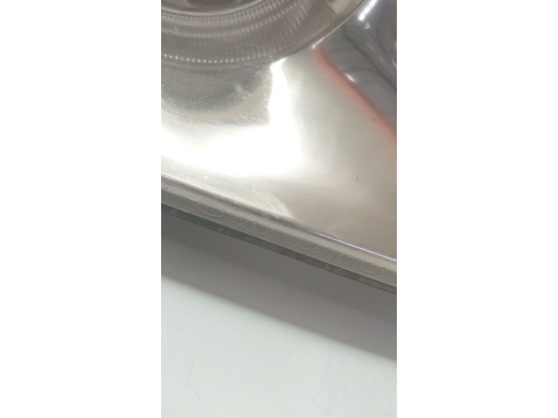 Recambio de faro derecho para kia sorento i (jc) 2.5 crdi referencia OEM IAM 921023E5  