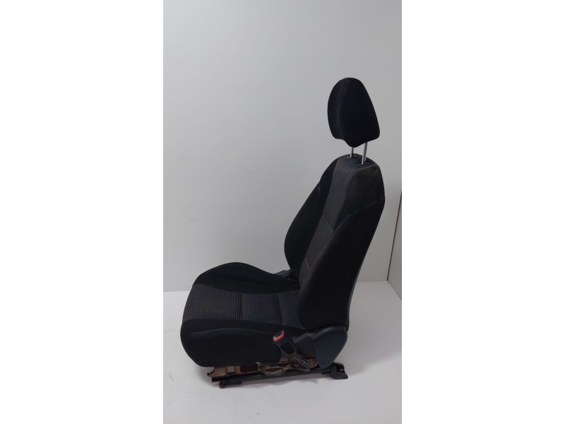 Recambio de asiento delantero derecho para hyundai i30 (gd) 1.4 crdi cat referencia OEM IAM   