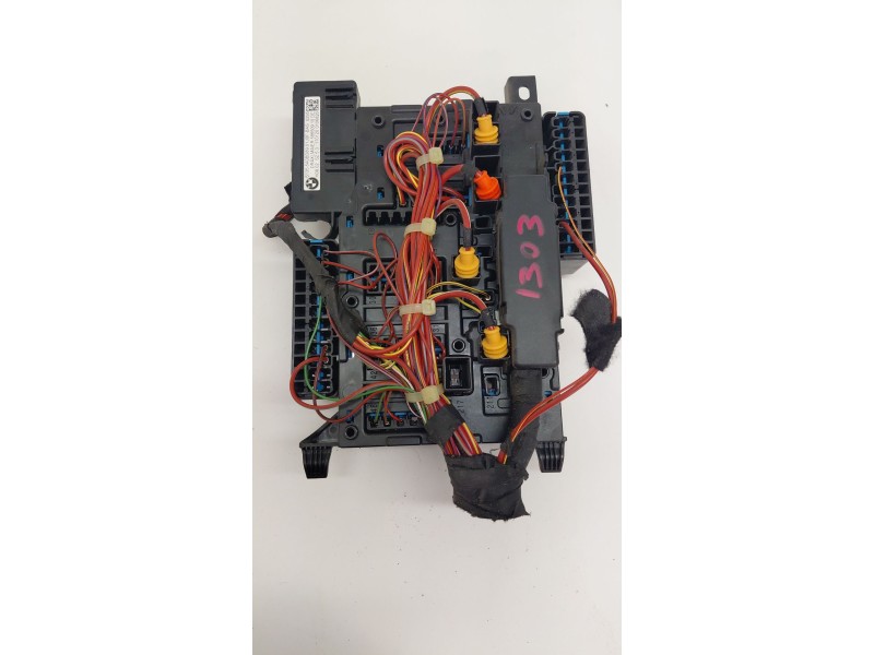 Recambio de caja reles / fusibles para bmw serie 1 lim. (f40) 1.5 12v turbodiesel referencia OEM IAM 61355A0BD89  
							