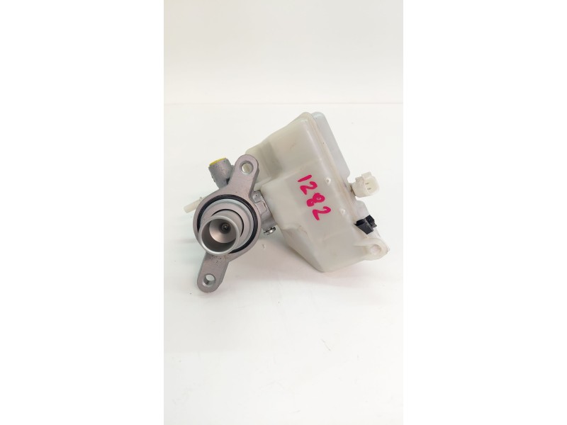 Recambio de bomba freno para jaguar xe 2.0 diesel cat referencia OEM IAM 03350885651 A426K 