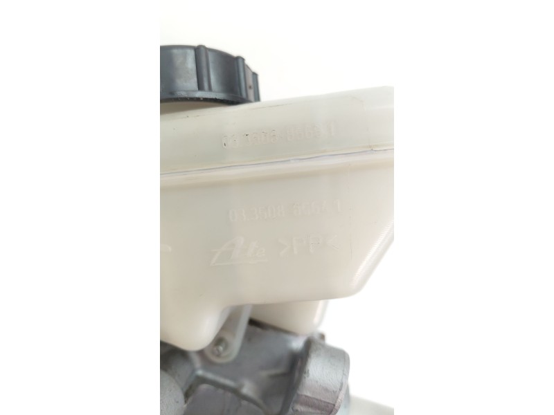 Recambio de bomba freno para jaguar xe 2.0 diesel cat referencia OEM IAM 03350885651 A426K 
							