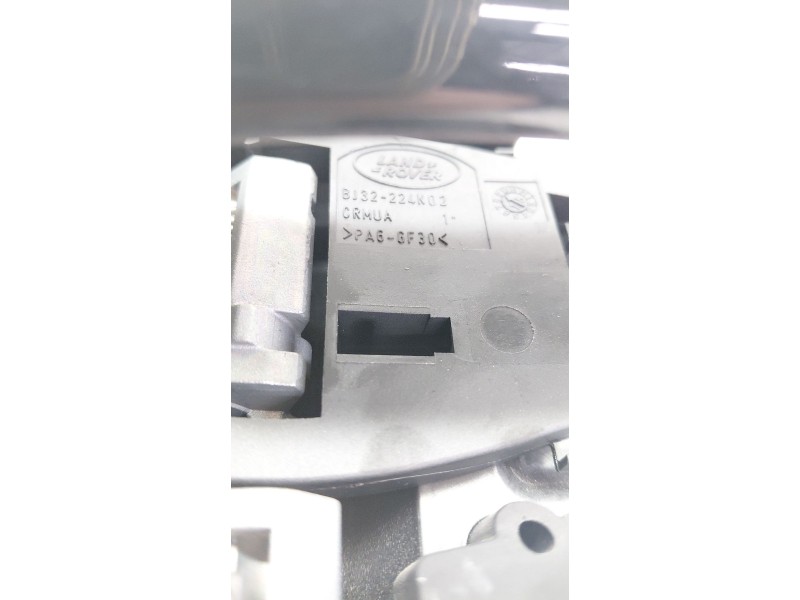 Recambio de maneta exterior trasera derecha para jaguar xe 2.0 diesel cat referencia OEM IAM BJ32224N02  
							