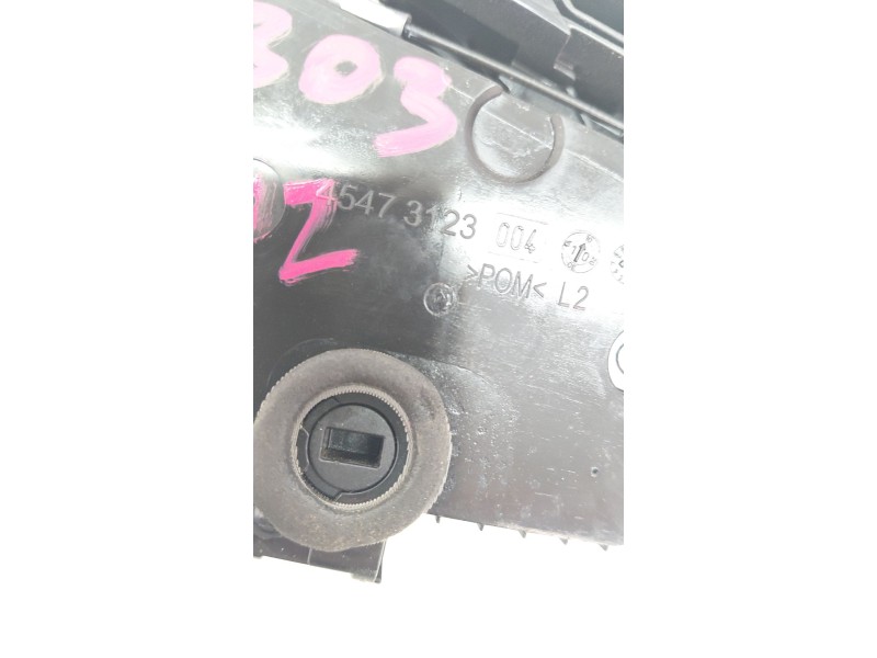 Recambio de cerradura puerta trasera izquierda para bmw serie 1 lim. (f40) 1.5 12v turbodiesel referencia OEM IAM   
							