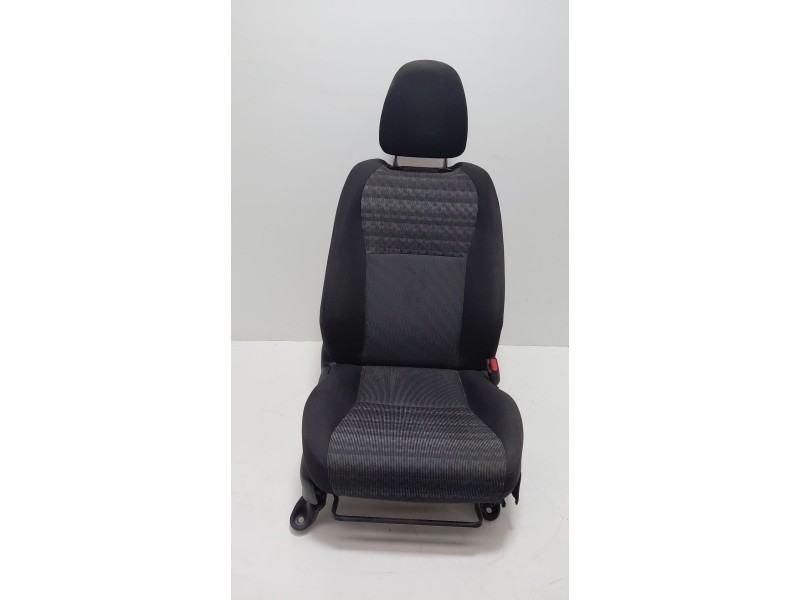 Recambio de asiento delantero derecho para toyota yaris (_p13_) 1.3 (nsp130_) referencia OEM IAM   