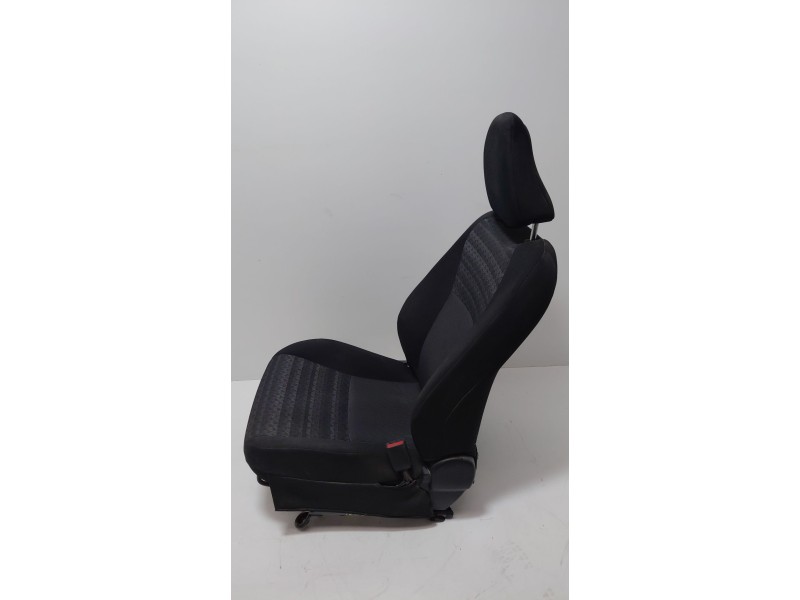 Recambio de asiento delantero derecho para toyota yaris (_p13_) 1.3 (nsp130_) referencia OEM IAM   
							