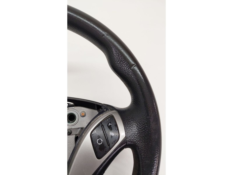 Recambio de volante sin airbag para hyundai i30 (gd) 1.4 crdi cat referencia OEM IAM 56113A6000  
							