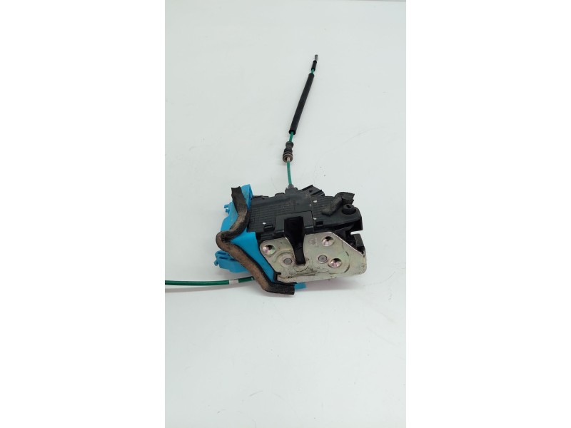 Recambio de cerradura puerta trasera izquierda para hyundai i30 (gd) 1.4 crdi cat referencia OEM IAM 81410A6000GK3  