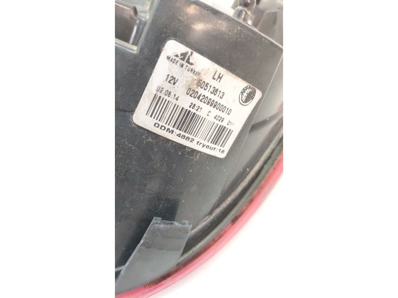 Recambio de piloto trasero izquierdo para alfa romeo giulietta (191) 1.6 jtdm cat referencia OEM IAM 50513613  