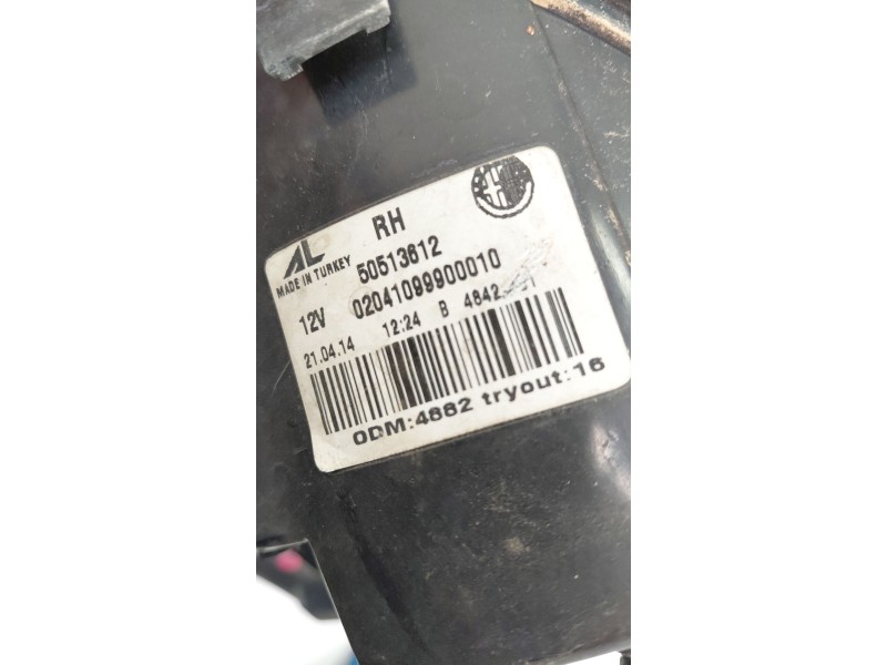 Recambio de piloto trasero derecho para alfa romeo giulietta (191) 1.6 jtdm cat referencia OEM IAM 50513612  
							