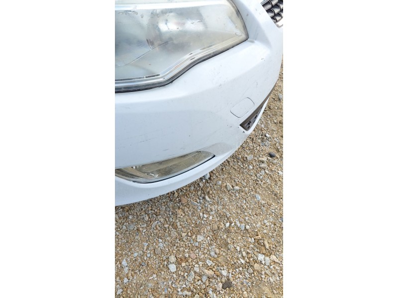 Recambio de paragolpes delantero para opel astra j sports tourer (p10) 1.7 cdti (35) referencia OEM IAM   
							