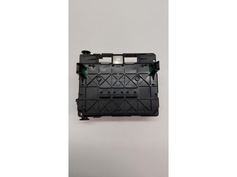 Recambio de caja reles / fusibles para citroën xsara picasso (n68) 1.6 hdi referencia OEM IAM 96506184800  
							