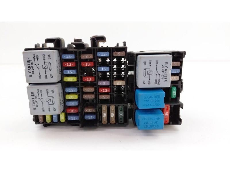 Recambio de caja reles / fusibles para renault clio iv (bh_) 0.9 tce 90 referencia OEM IAM K240183792R  