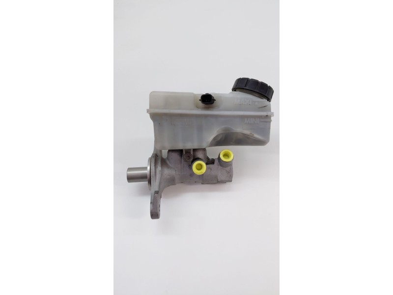 Recambio de bomba freno para renault clio iv (bh_) 0.9 tce 90 referencia OEM IAM 460915125R  