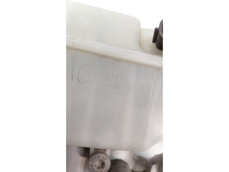 Recambio de bomba freno para renault clio iv (bh_) 0.9 tce 90 referencia OEM IAM 460915125R  