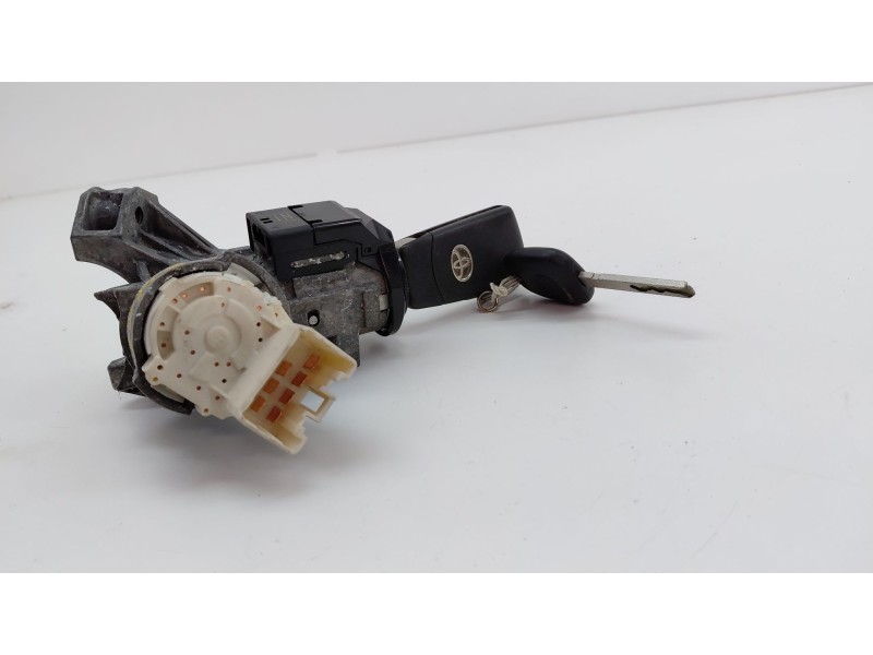 Recambio de conmutador de arranque para toyota yaris (_p13_) 1.3 (nsp130_) referencia OEM IAM 8978202010  