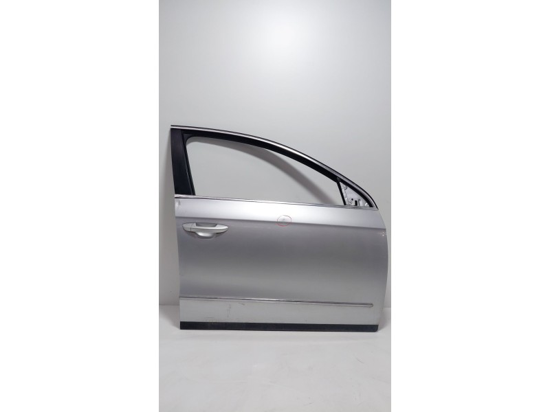 Recambio de puerta delantera derecha para volkswagen passat berlina (3c2) highline referencia OEM IAM   