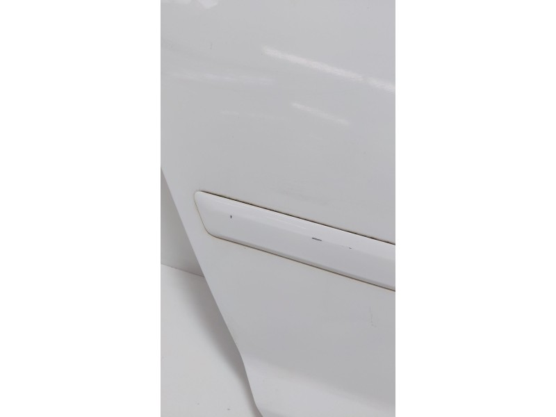 Recambio de puerta trasera derecha para audi a3 (8p) 1.9 tdi referencia OEM IAM   
							