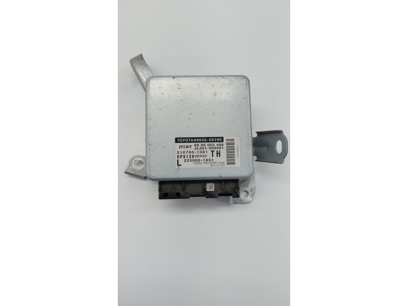 Recambio de modulo electronico para toyota yaris (_p13_) 1.3 (nsp130_) referencia OEM IAM 896500D295  