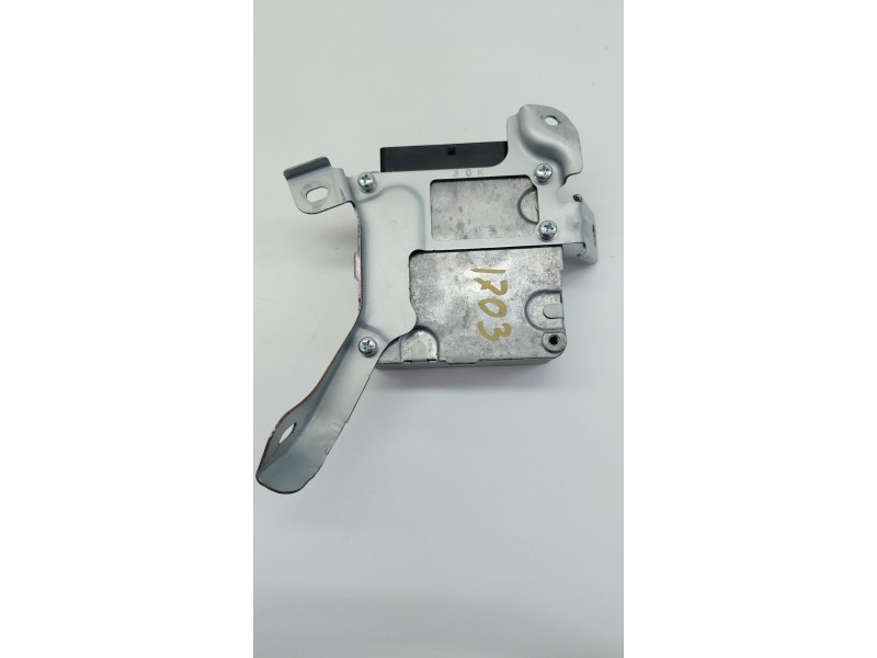 Recambio de modulo electronico para toyota yaris (_p13_) 1.3 (nsp130_) referencia OEM IAM 896500D295  