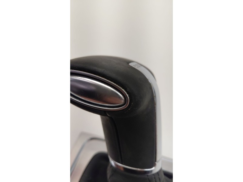 Recambio de pomo palanca cambio para volkswagen passat berlina (3c2) highline referencia OEM IAM 3C1713203A  
							