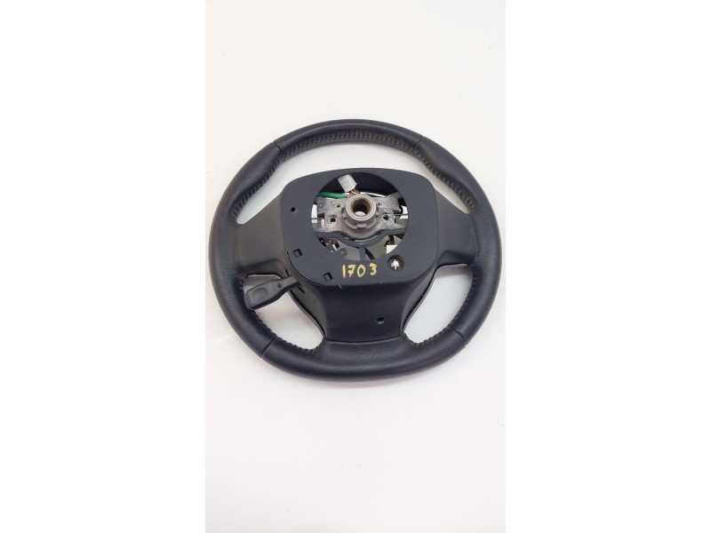 Recambio de volante sin airbag para toyota yaris (_p13_) 1.3 (nsp130_) referencia OEM IAM 451000D49023  
							