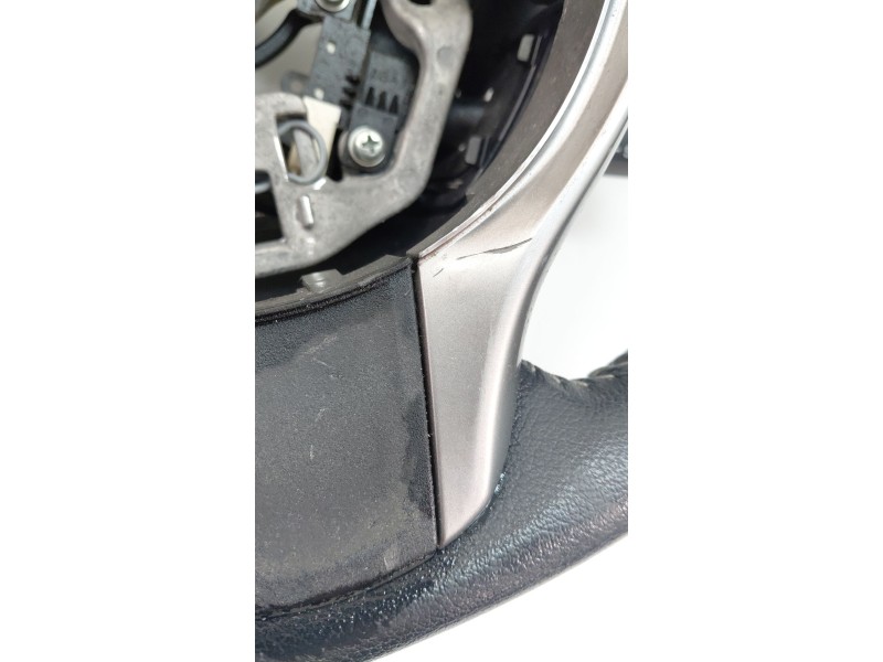 Recambio de volante sin airbag para toyota yaris (_p13_) 1.3 (nsp130_) referencia OEM IAM 451000D49023  