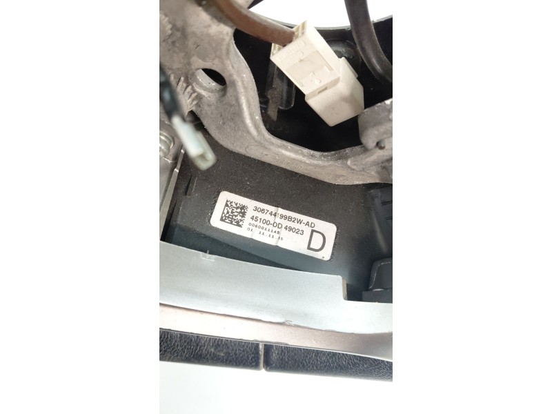 Recambio de volante sin airbag para toyota yaris (_p13_) 1.3 (nsp130_) referencia OEM IAM 451000D49023  
							