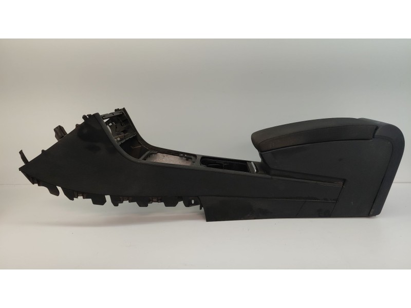 Recambio de apoyabrazos central para volkswagen passat berlina (3c2) highline referencia OEM IAM   