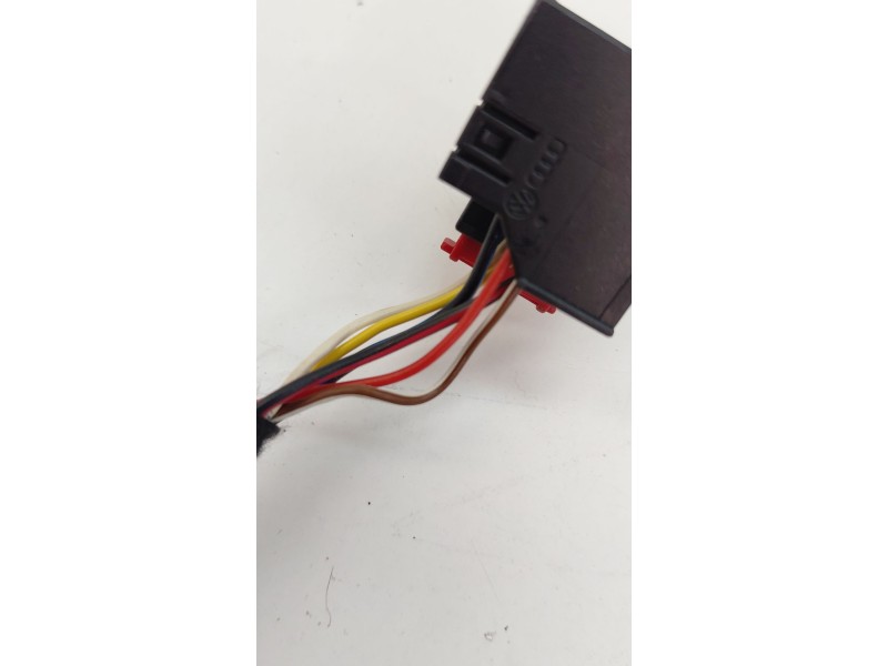 Recambio de retrovisor izquierdo para volkswagen passat berlina (3c2) highline referencia OEM IAM   